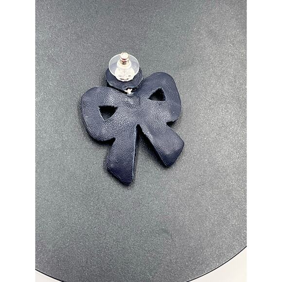 Mignonne Gavigan Lorraine Blue Beaded Leather‎ Back Bow Earrings *Single - Picture 5 of 7